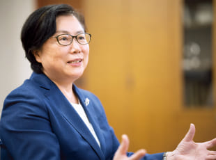 東洋大学 矢口悦子
